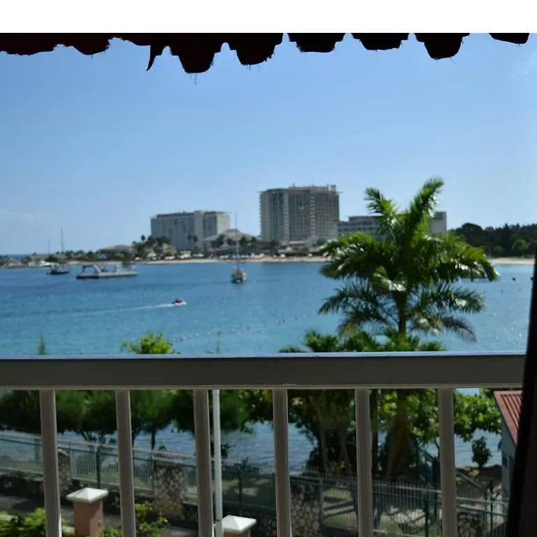 Apart-hotel Fisherman'S Point Beach-Front Condomania Ocho Rios