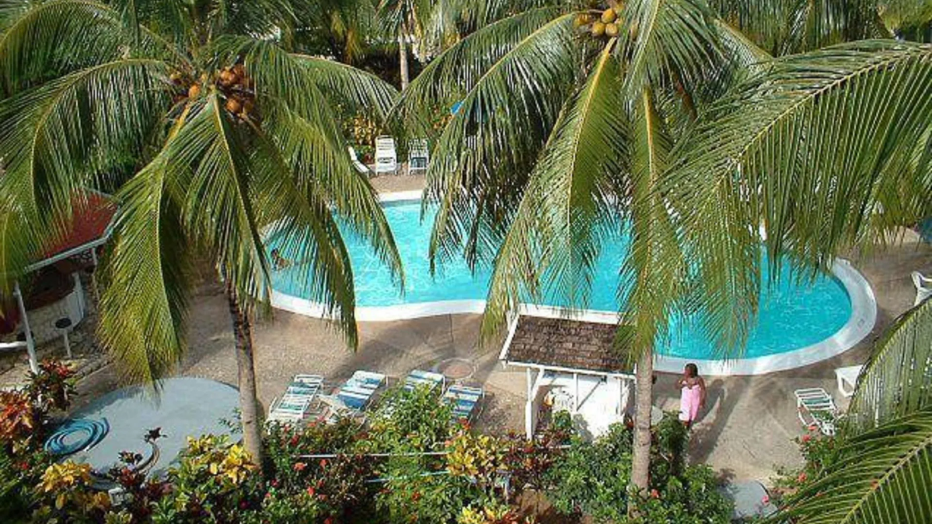 Fisherman'S Point Beach-Front Condomania Ocho Rios 3*,