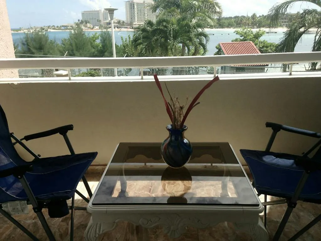 Fisherman'S Point Beach-Front Condomania Ocho Rios 3*,  Jamaika